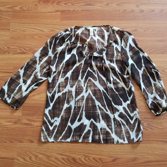 Banana Republic Tops - Banana republic  giraffe print